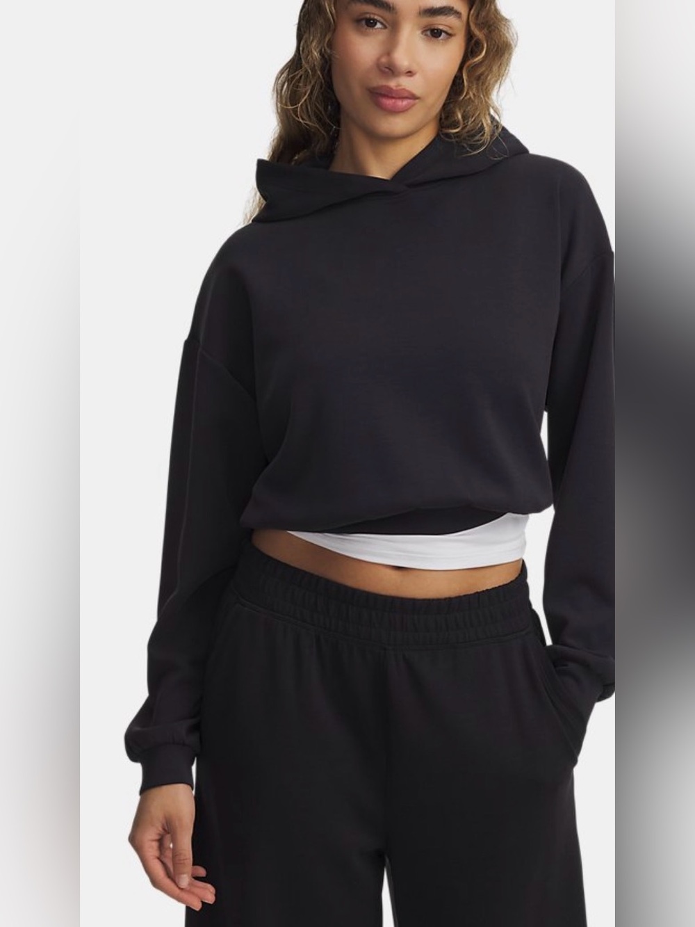 Mondetta Women's Black/Dark gray Cropped Hoodie Sweatshirt and jogging pants set